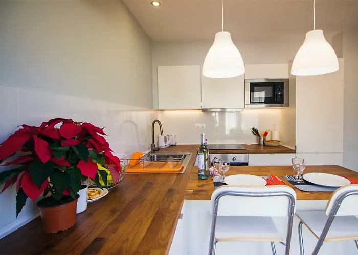 Cozy Duplex Retreat By Park & Ocean View Appartamento