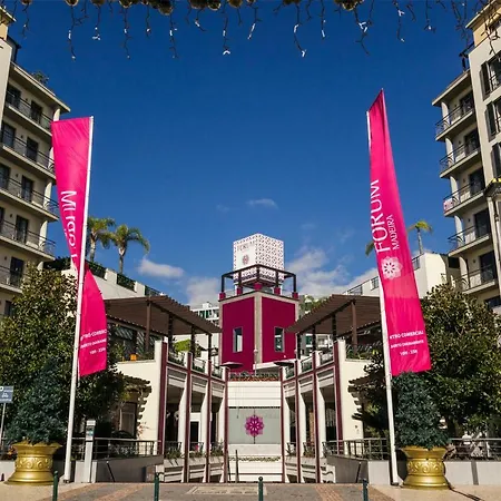 Cozy Duplex Retreat By Park & Ocean View Lägenhet *