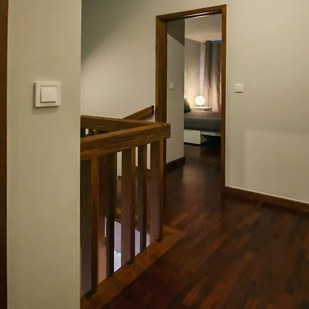 A Duplex Apartmán