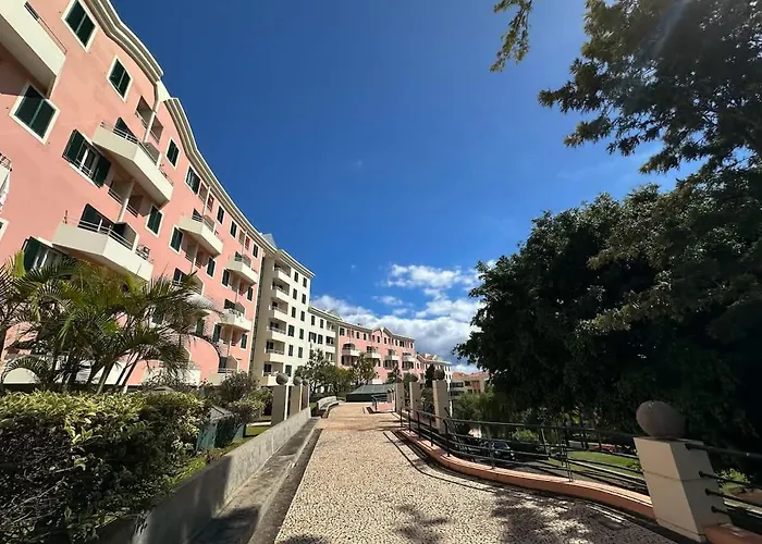 Apartment Cozy Duplex Retreat By Park & Ocean View