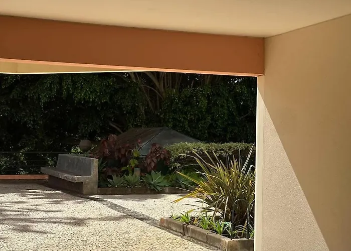 Cozy Duplex Retreat By Park & Ocean View Apartment Funchal (Madeira)