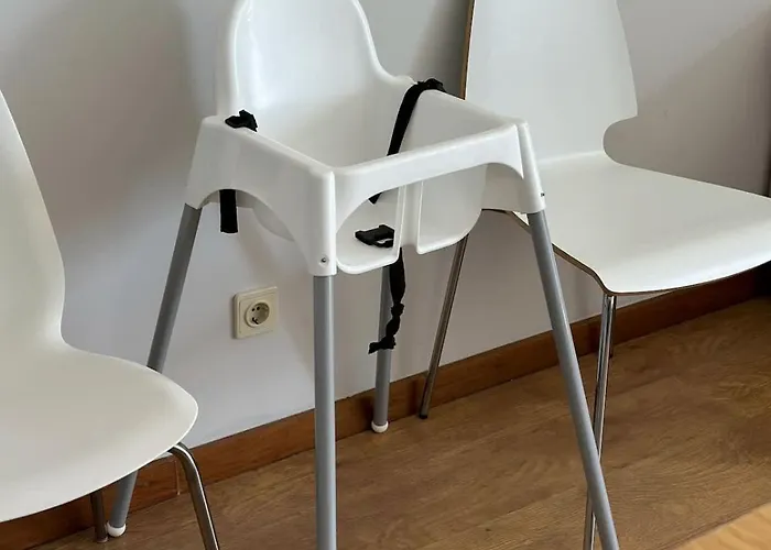 Cozy Duplex Retreat By Park & Ocean View